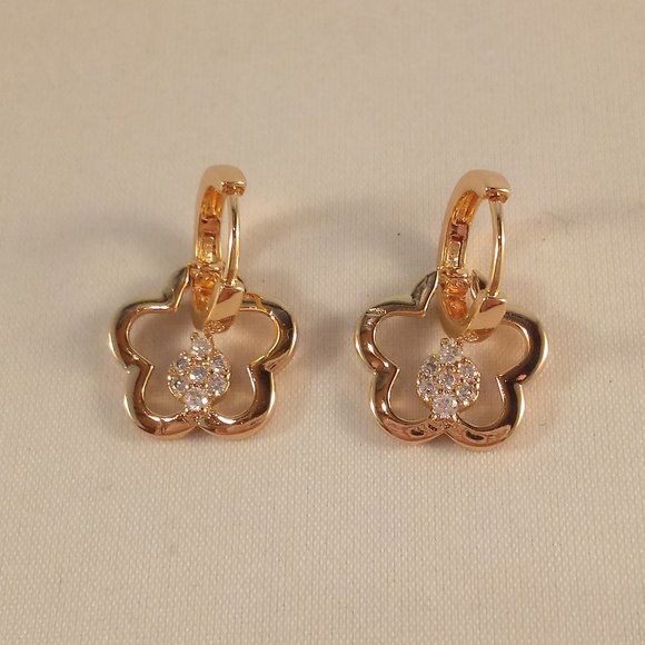 18K Yellow Gold Filled Hollow Flower Diamond Topaz Zircon Dangle Earrings - Picture 2 of 4